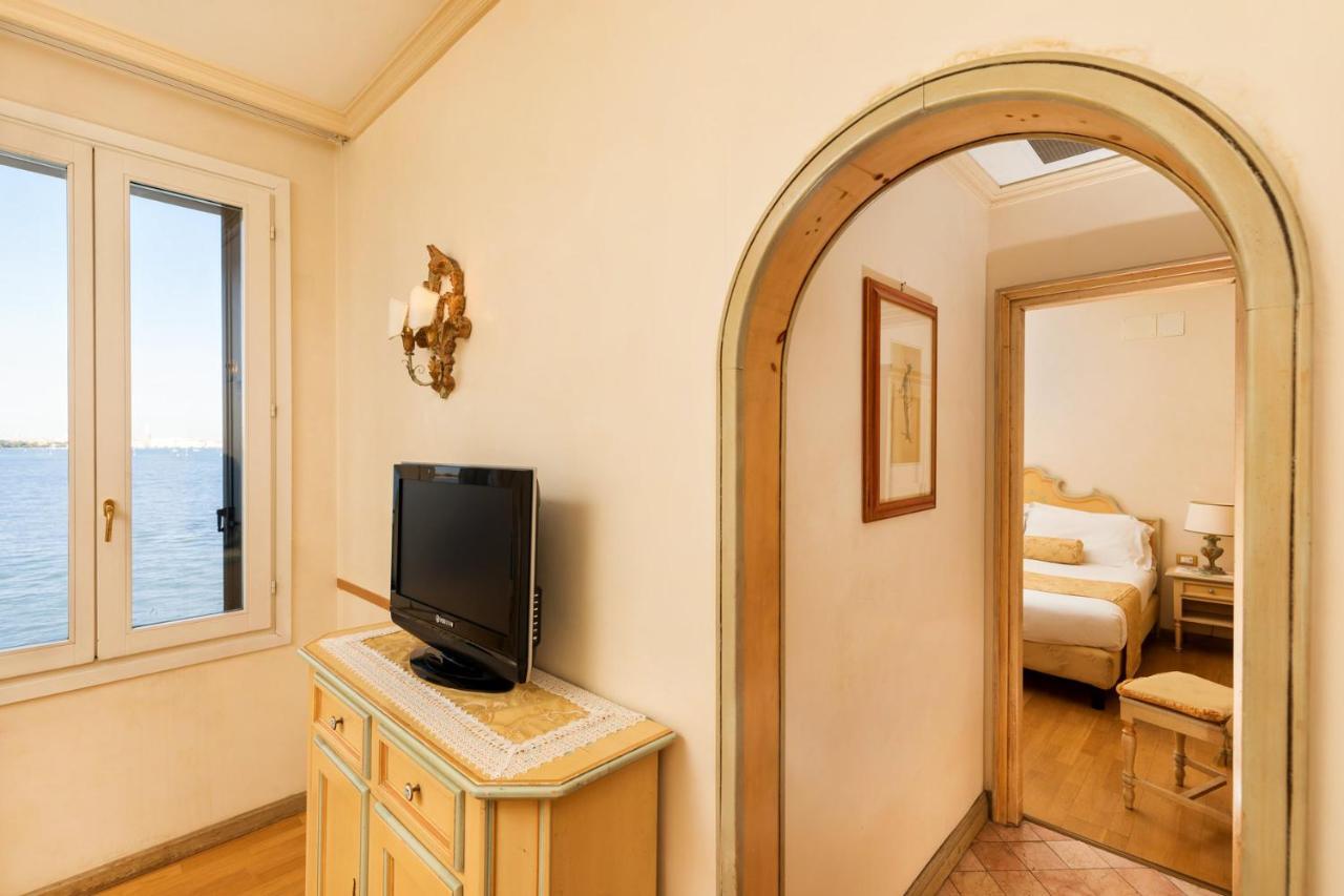 Hotel Villa Laguna Venedigs Lido Eksteriør billede